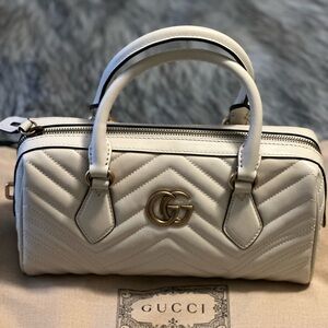 Non Authentic-  Gucci White Quilted Women's Bag